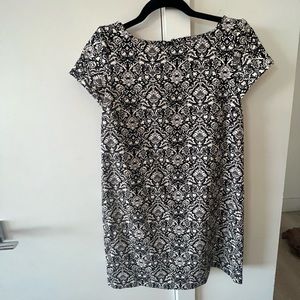 Zara Woman Black and White Paisley Sheath Dress